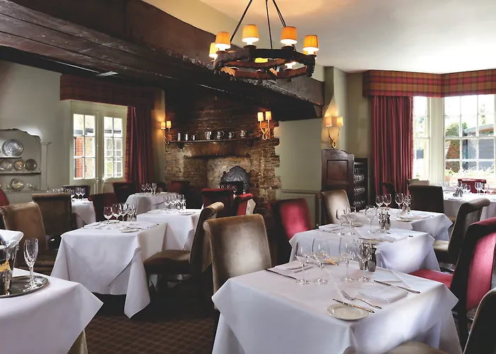 Macdonald Bear Hotel