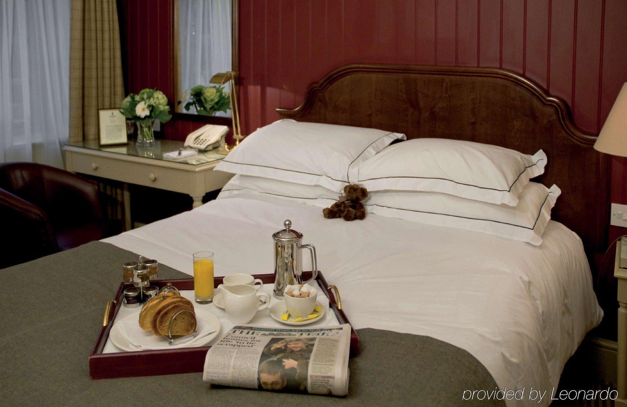 Hotel Macdonald Bear Woodstock